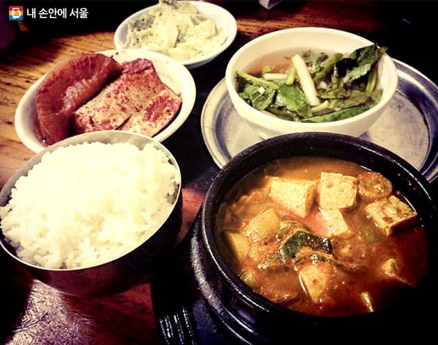 Best Doenjang Jjigae Spots Verified by Korean TV Shows