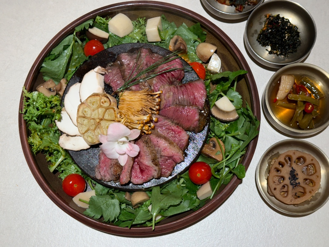 Traditional Korean Royal Court Cuisine Experiences in Seoul